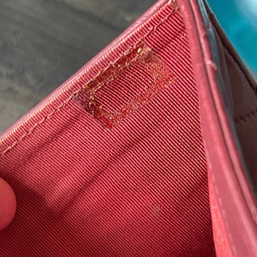 Chanel CC French Lambskin Wallet in a rare raspberry color COA Authentic - Picture 10 of 11